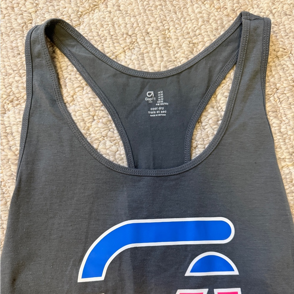 GAP Racerback Tank Top - Picture 3 of 4